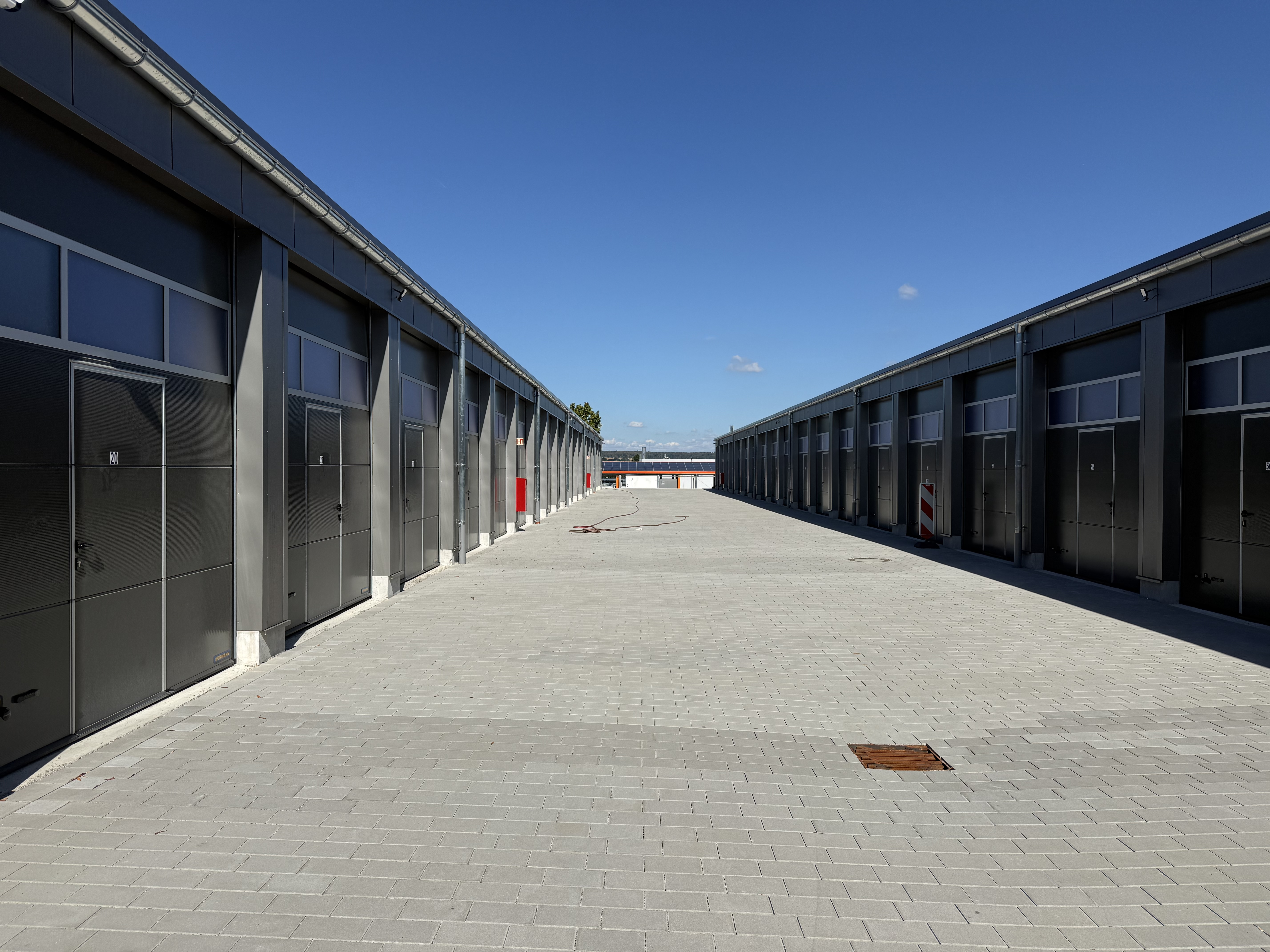 Beide Hallen